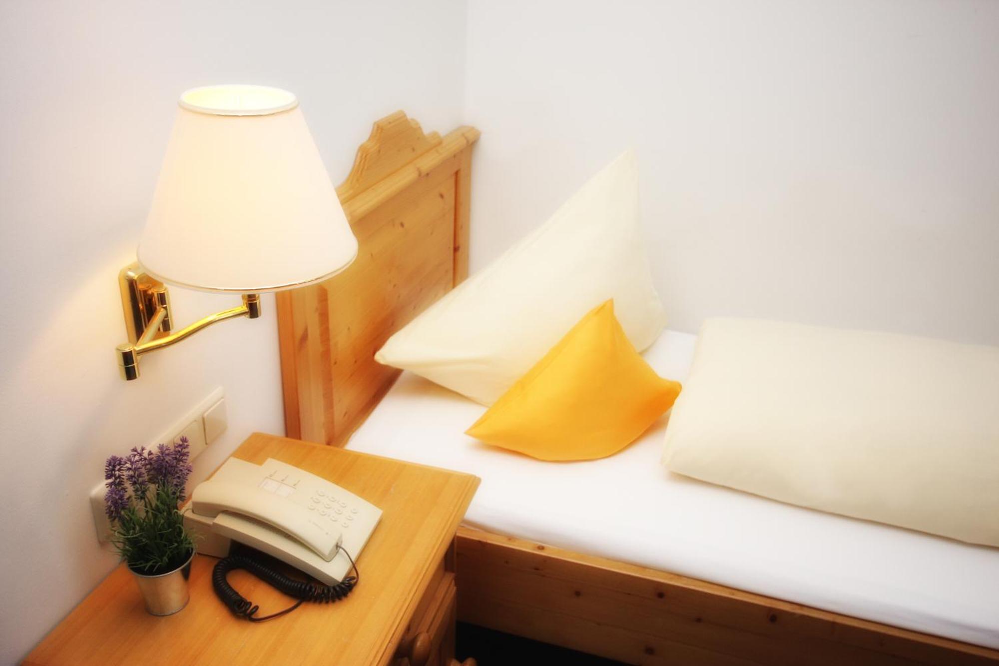 Hotel Trasen ヴァルトクライブルク エクステリア 写真